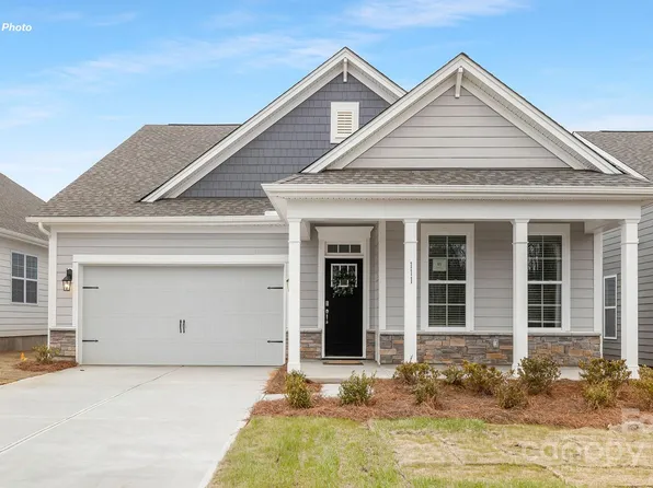 2057 Skyhawk Dr, York, SC 29745