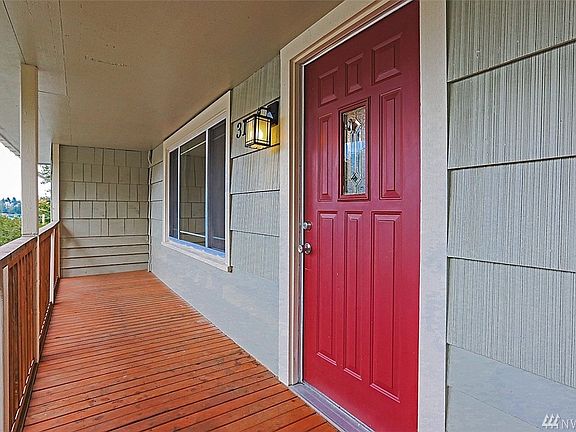 3rd image of 3177 Coontz St