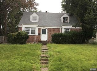 504 Windsor Rd, New Milford, NJ 07646