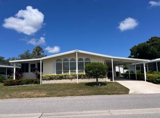 5420 Kingsbridge Dr #326, Sarasota, FL 34241