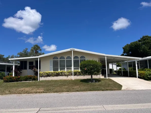 5420 Kingsbridge Dr #326, Sarasota, FL 34241