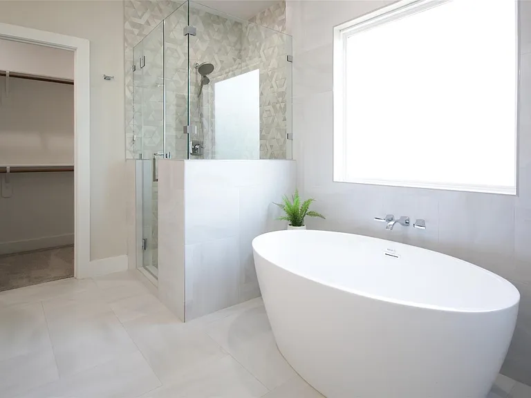 5113 Hershe St #B — Photo 40