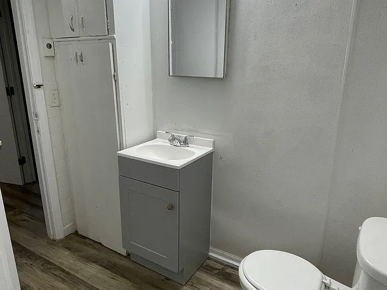 214 Lambert Rd #5-8 — Photo 12