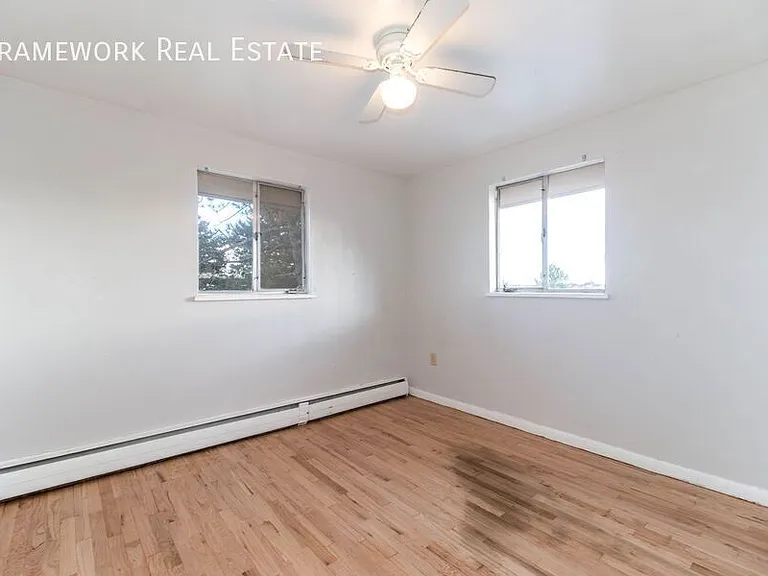717 Oak St #4 — Photo 7
