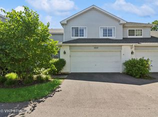 1657 Waterford Rd, North Aurora, IL 60542