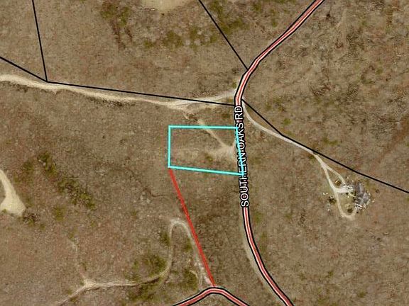 3rd image of 1072 Southern Oaks Rd