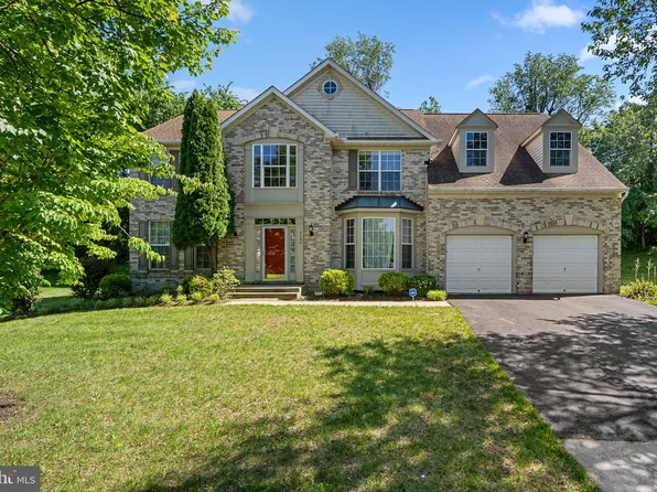 4306 Taverngreen Ln, Bowie, MD 20720