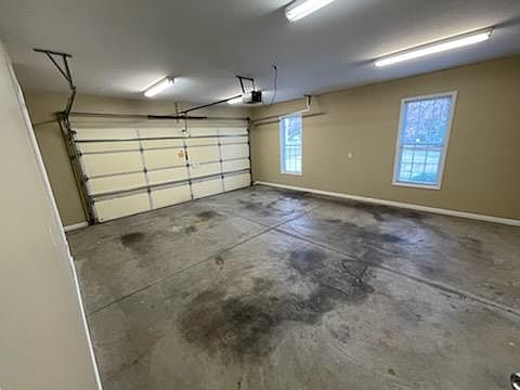 5th image of 1251 Crescent Dr