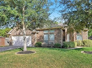 3407 Borden Gully Dr, Dickinson, TX 77539