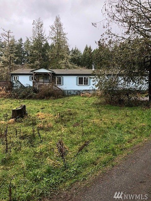 1st image of 1240 38th Ln NE