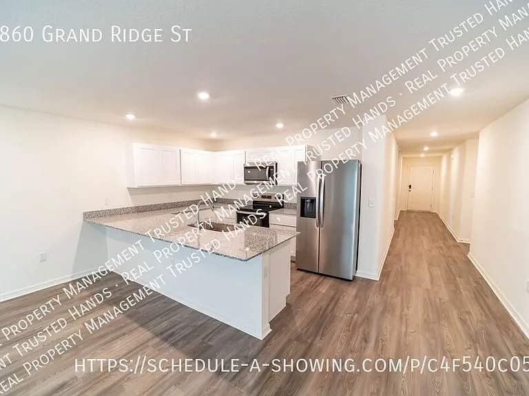 1860 Grand Rdg — Photo 5