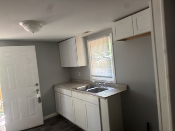 5th image of 140 Thorne Rd