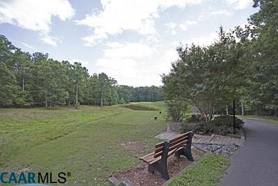 4th image of 37 Ponderosa Ln