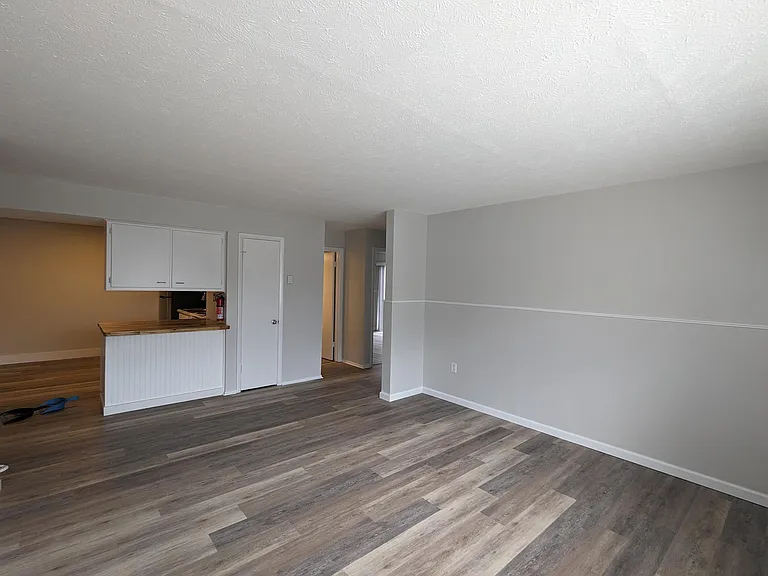 1615 Nottingham Ave #101 — Photo 5