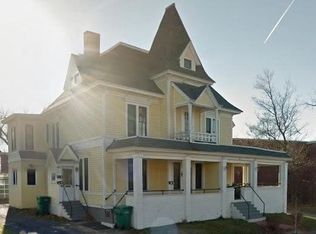 223 Central St #2R, Springfield, MA 01105