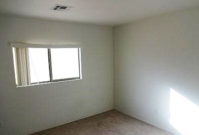 5th image of 3814 S Emery Cir