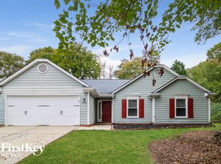 5802 Chinaberry Pl, Greensboro, NC 27405