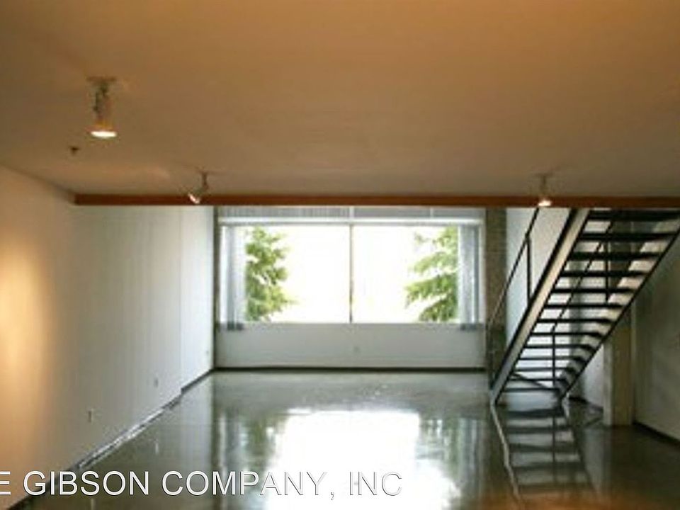 2nd image of 3809 Parry Ave #102