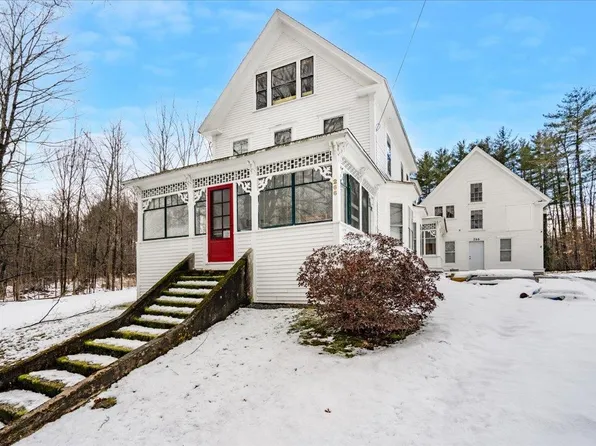 266 2nd NH Turnpike, Hillsborough, NH 03244