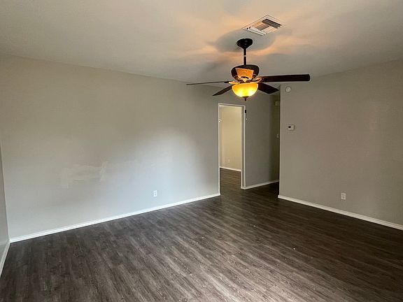 4th image of 1023 Starlite Dr