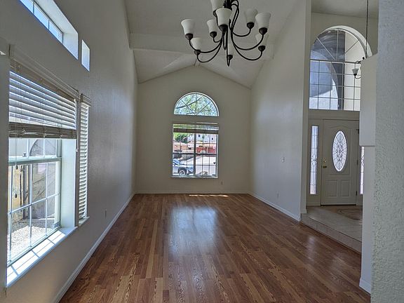 5th image of 12509 Sun Haven Dr