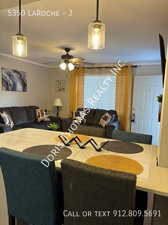 Furnished Apt — Photo 2