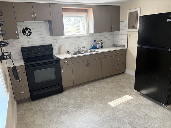 4th image of 846 Alexander Spring Rd APT C