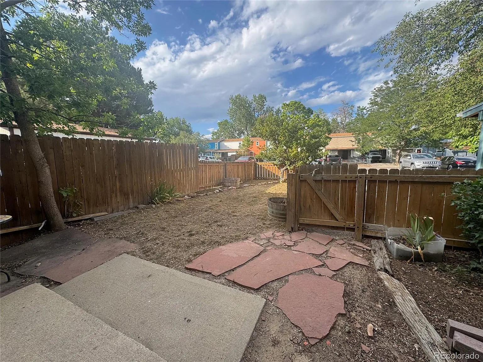 2 bed, 2.0 bath, 912 sqft, $2,000 — Photo 3