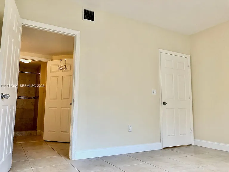 2557 Centergate Dr #103 — Photo 24
