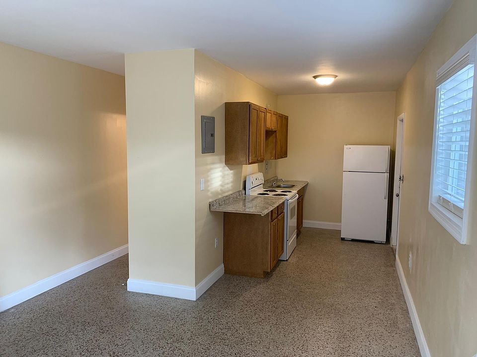 2nd image of 1311 Sharazad Blvd #5