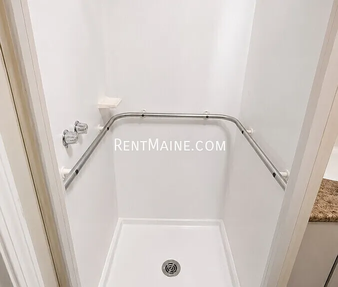 1190 Augusta Rd #8 — Photo 12