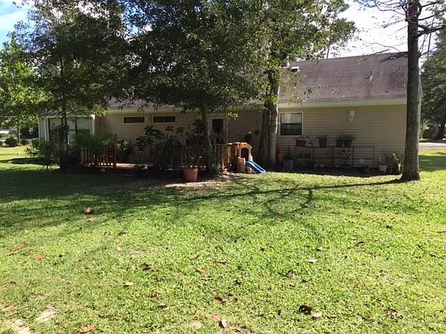 2nd image of 61329 Magnolia Dr