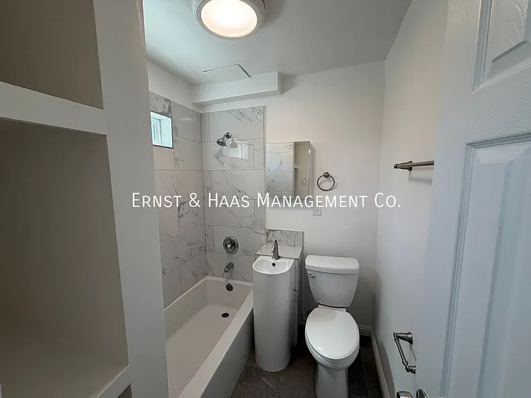 1145 Freeman Ave #A — Photo 12