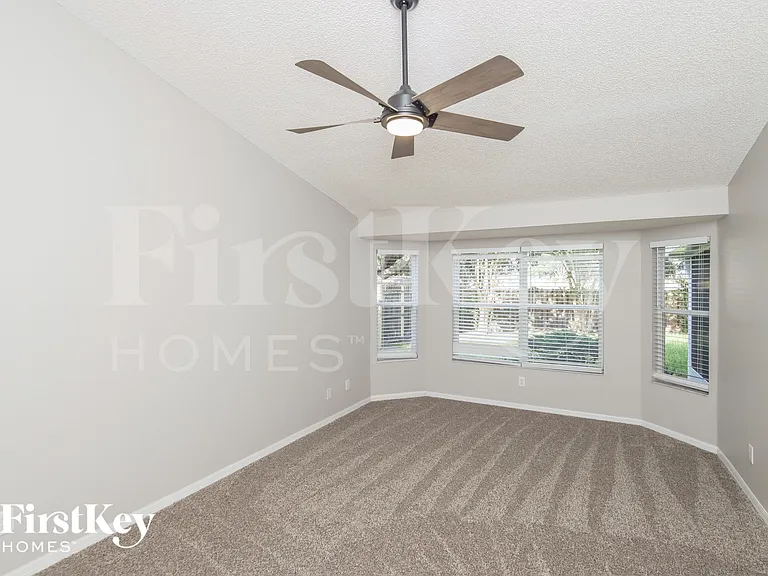3576 Egret Dr — Photo 8