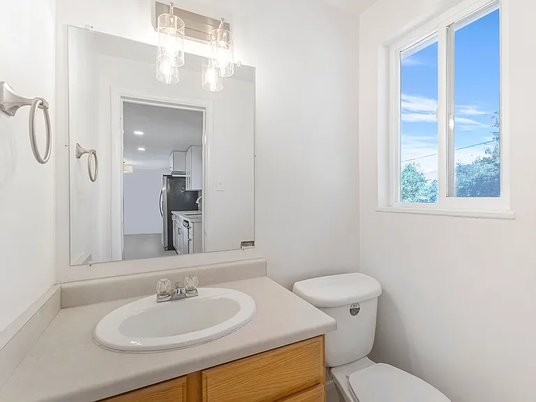 2895 E Cherry Blossom Ln — Photo 8