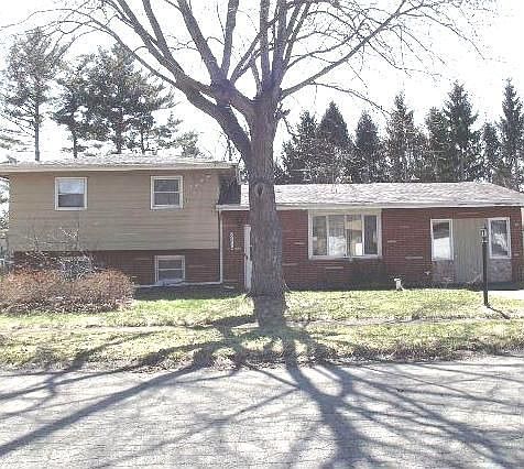 2nd image of 7017 Brentwood Ave