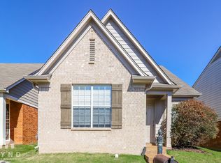 10182 Sterling Ridge Dr, Cordova, TN 38018
