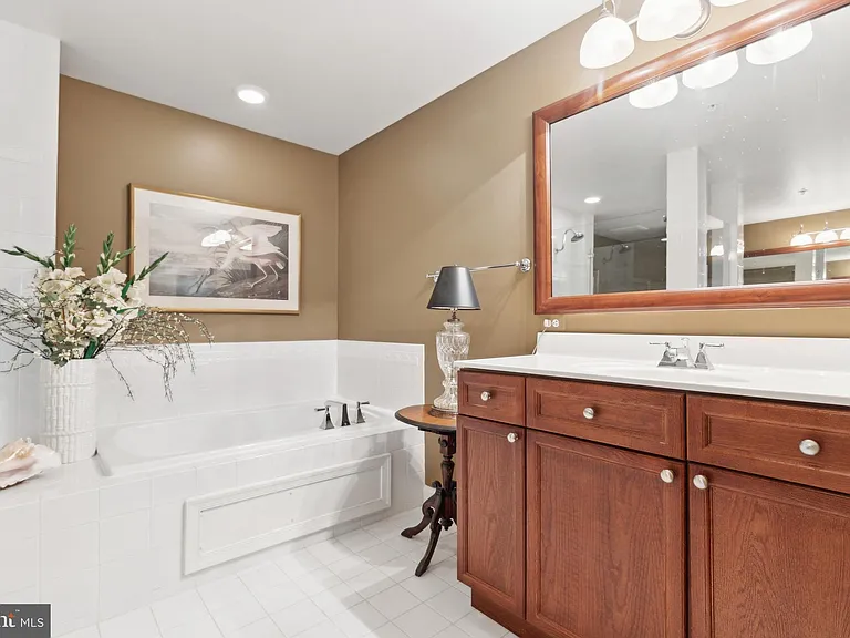 485 Harbor Side St #904 — Photo 28