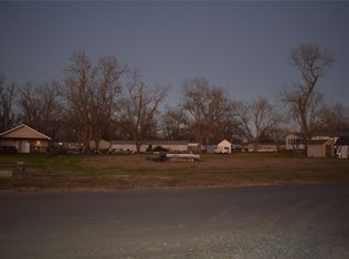 664 Red Chute Ln, Bossier City, LA 71112
