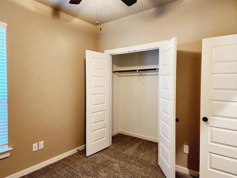 9836 Grosbeak Ln — Photo 18
