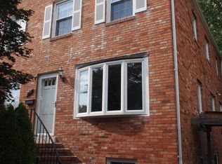10 E Bellefonte Ave #A, Alexandria, VA 22301