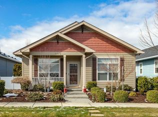 660 Golden Peak Dr, Central Pt, OR 97502