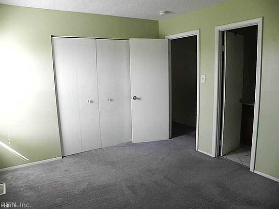 5th image of 1409 Sangaree Cir