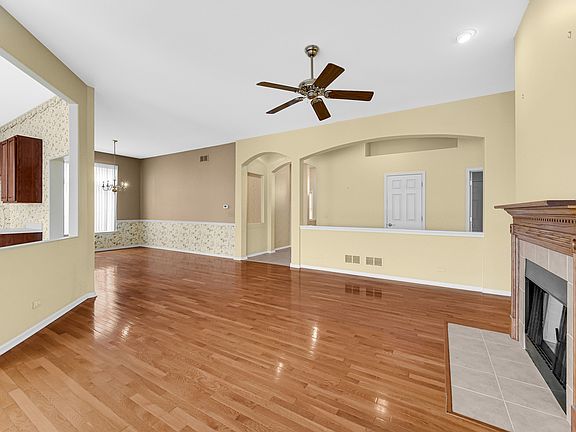 5th image of 489 Cannon Dr