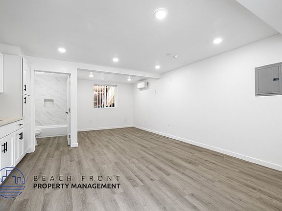 4th image of 3320 Redondo Beach Blvd #207