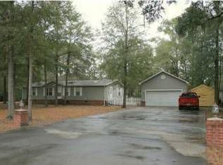 5718 Blufton Rd, Hollywood, SC 29449