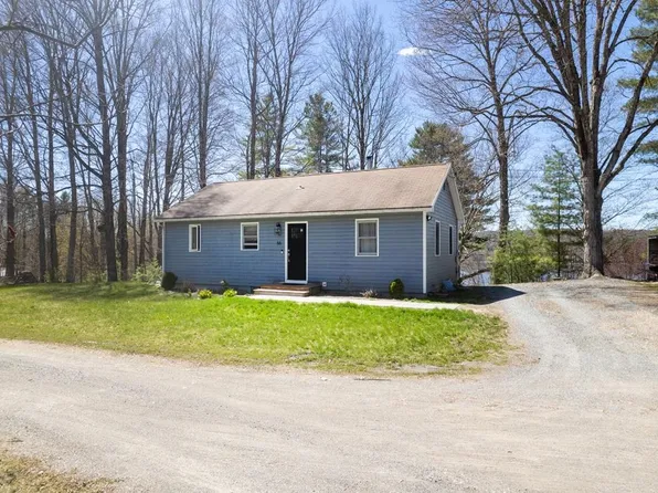 66 Hemmsted Circle, Castleton, VT 05735