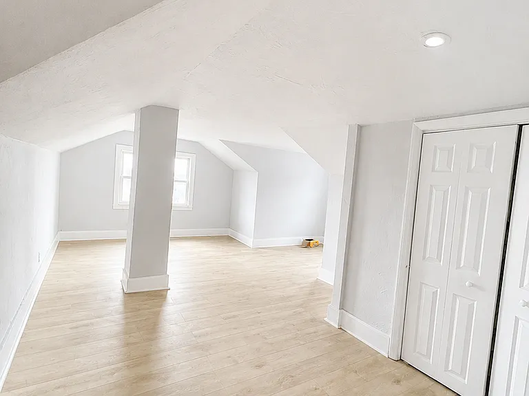9 Winthrop St #3 — Photo 6