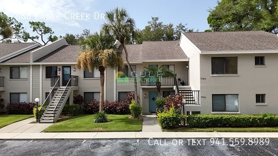 7886 Eagle Creek Dr