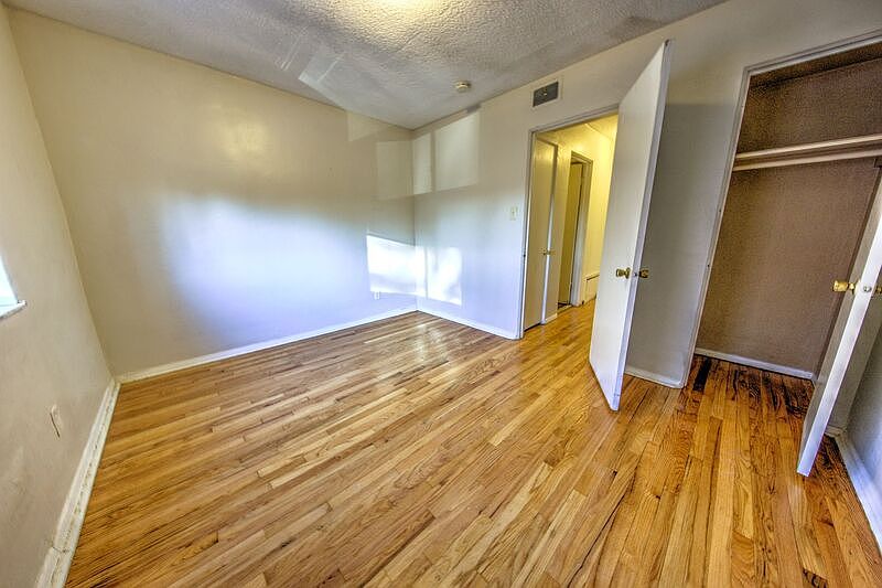 1st image of 3510 Russell Blvd APT 11